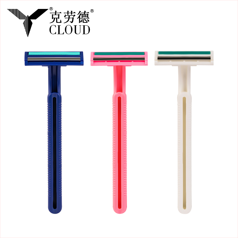 Opakovane použiteľný holiaci strojček pre citlivú pokožku